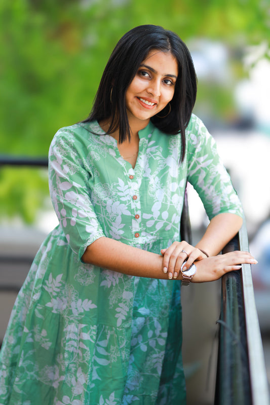 Maya - pastel green midi dress