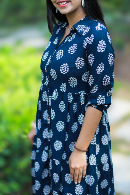 Thara - Deep blue midi dress