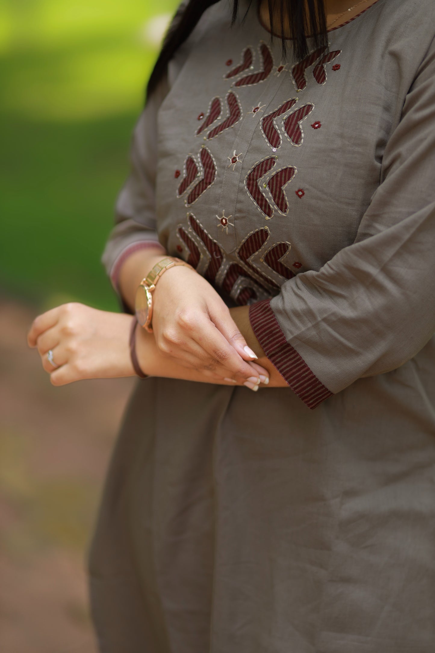 Dhiya - applique work kurta