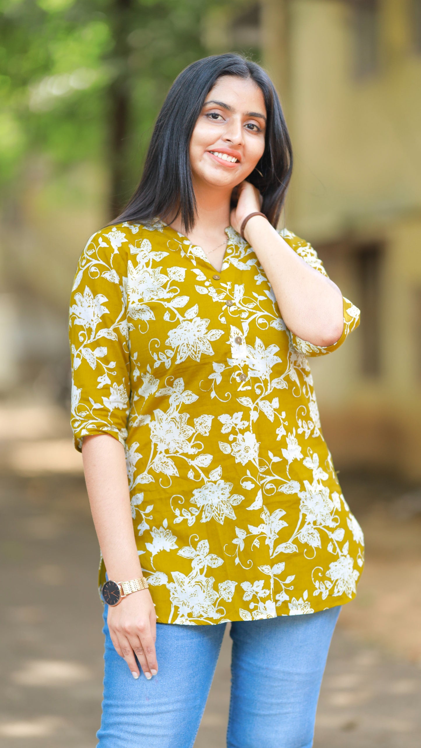 Shreya - yellow short kurti