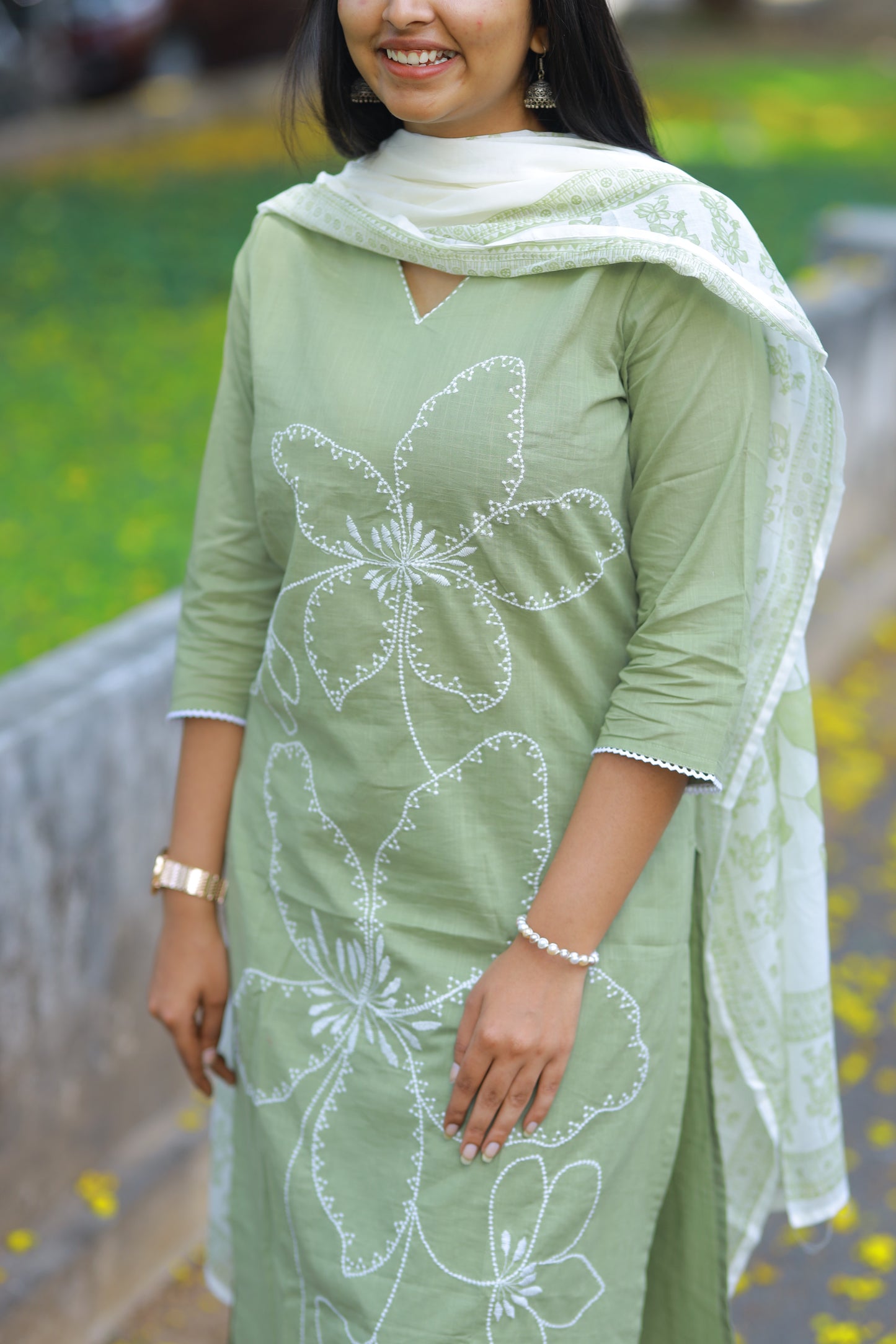 Graceful Green 3Pc Mul Cotton Kurta Set with Embroidery Details