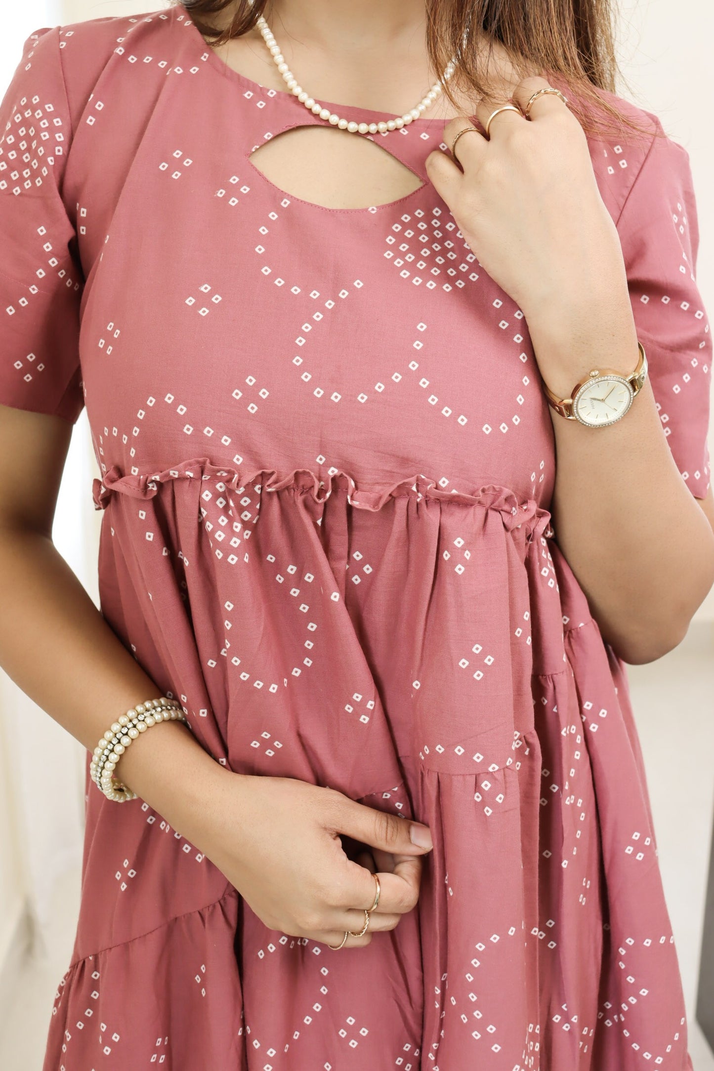 Janani - Pink bandhani maxi with cross-tiers