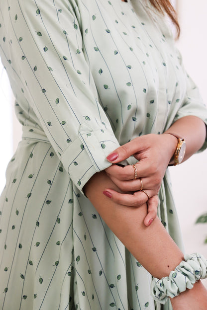 Akriti - Subtle green collared maxi with leaf design
